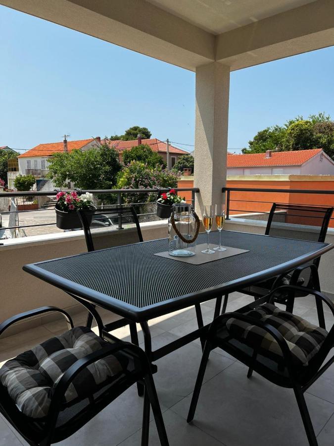 Holiday Home Bajlo Задар Екстериор снимка