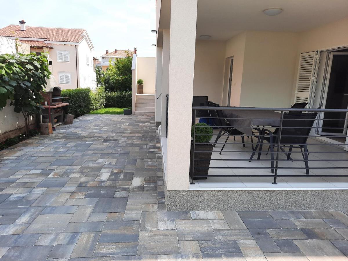 Holiday Home Bajlo Задар Екстериор снимка